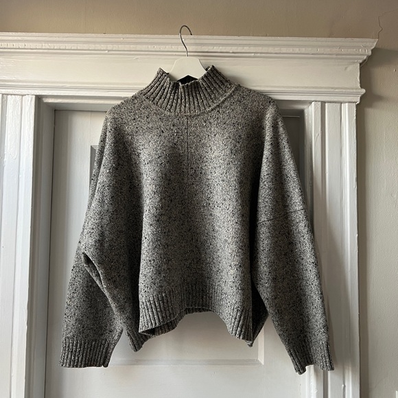 Eskander sweater - Picture 1 of 7